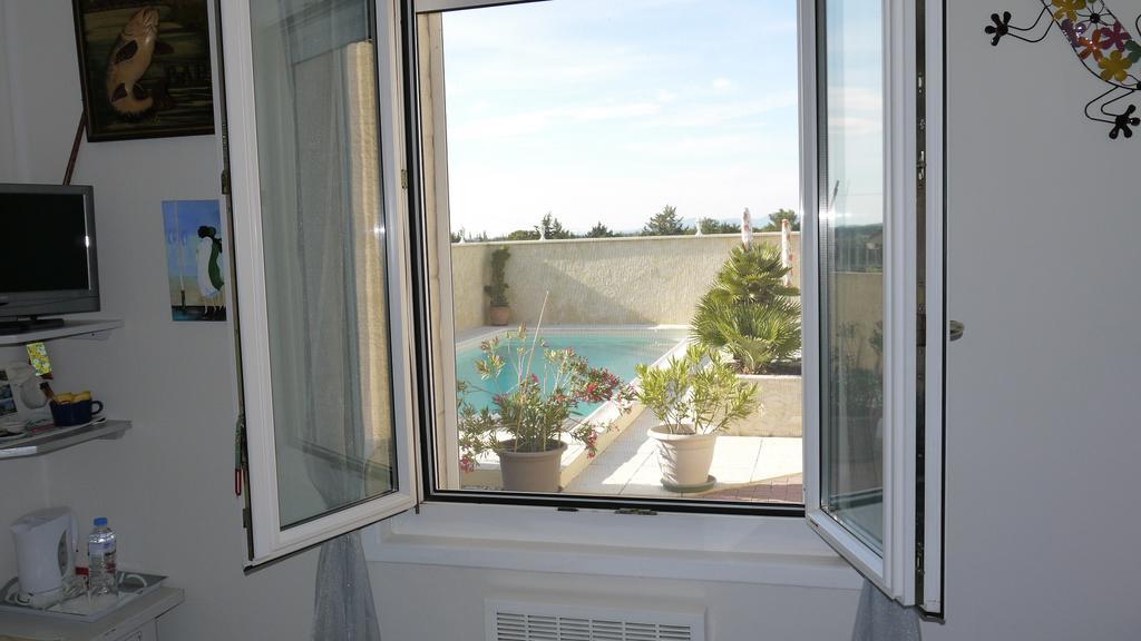 Les Vergers Saint Baldou Bed and Breakfast Cavaillon Δωμάτιο φωτογραφία